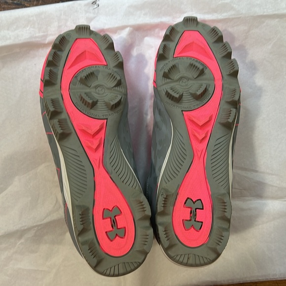 Under Armour  Gray/Pink Athletic Shoes - Picture 4 of 5